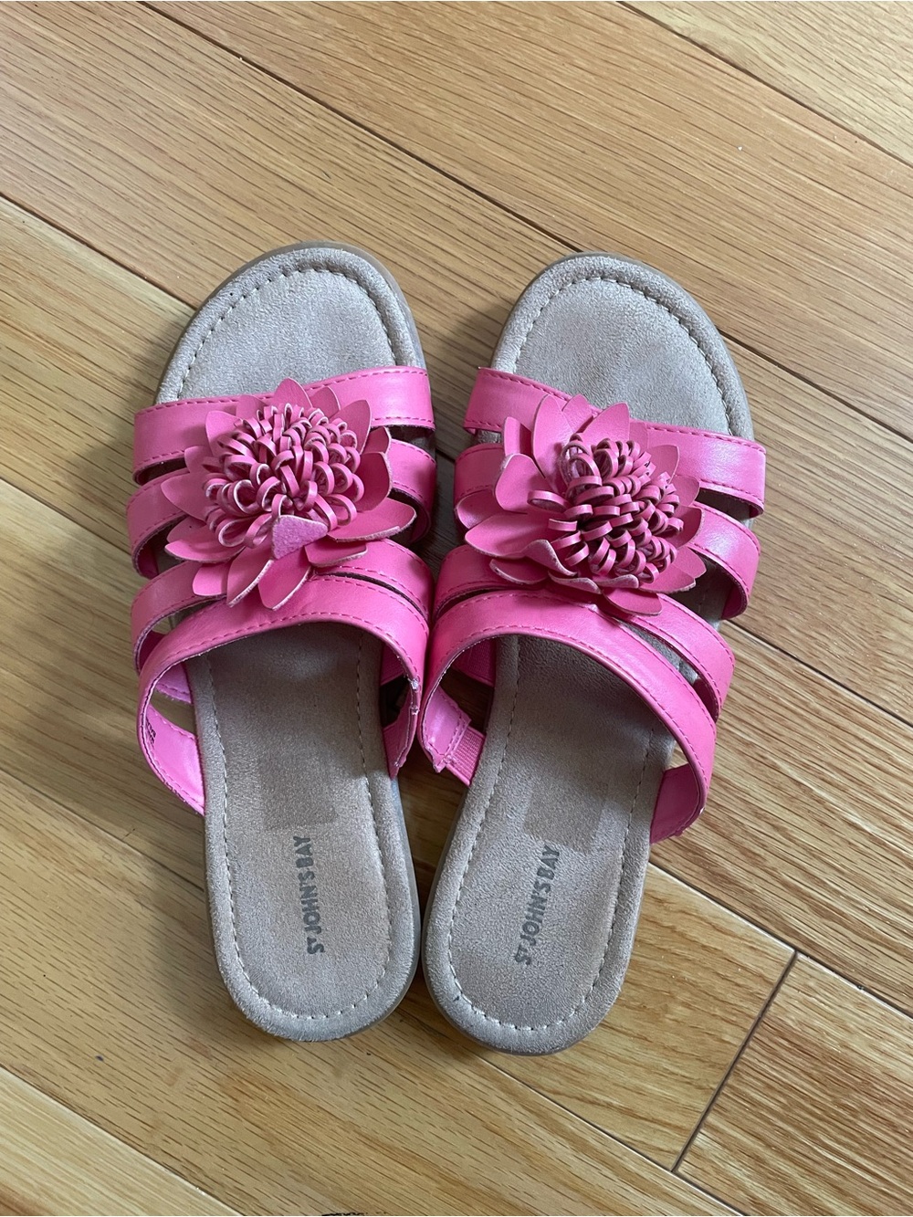 St Johns Bay Pink Flower Sandals - Picture 2 of 4